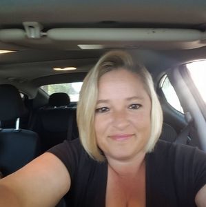 Meet your Posher, Stacy